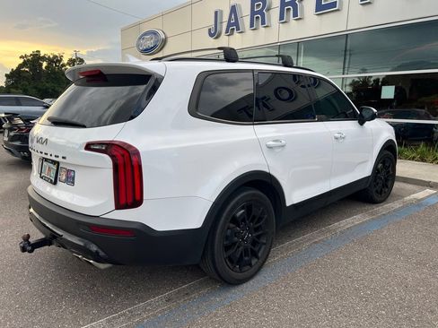 Used 2022 Kia Telluride EX w/ EX Premium Package AWD/4WD image 4