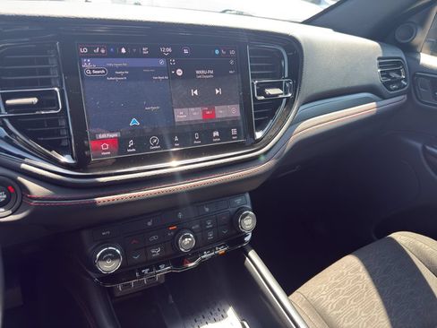 Used 2025 Dodge Durango R/T AWD/4WD image 22