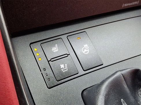 Used 2023 Lexus IS 350 F Sport image 19