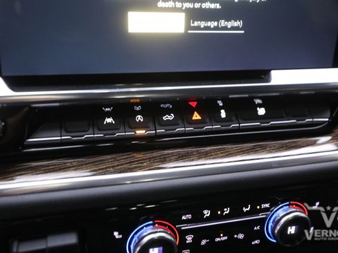 New 2026 GMC Sierra 1500 SLE image 24