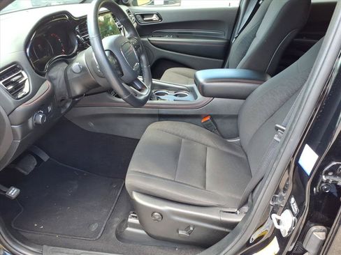 Used 2025 Dodge Durango GT AWD/4WD image 2