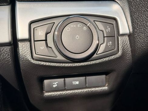 Used 2018 Ford Explorer Sport w/ Equipment Group 401A AWD/4WD image 15