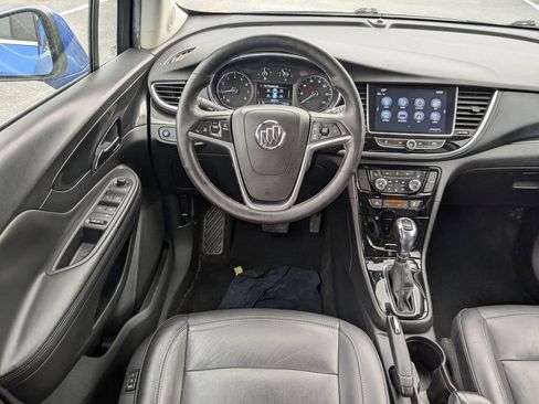 Used 2017 Buick Encore Essence image 18