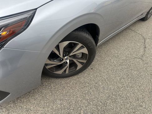 Used 2024 Subaru Legacy Premium image 2