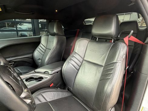 Used 2019 Dodge Challenger SRT Hellcat Redeye RWD image 14