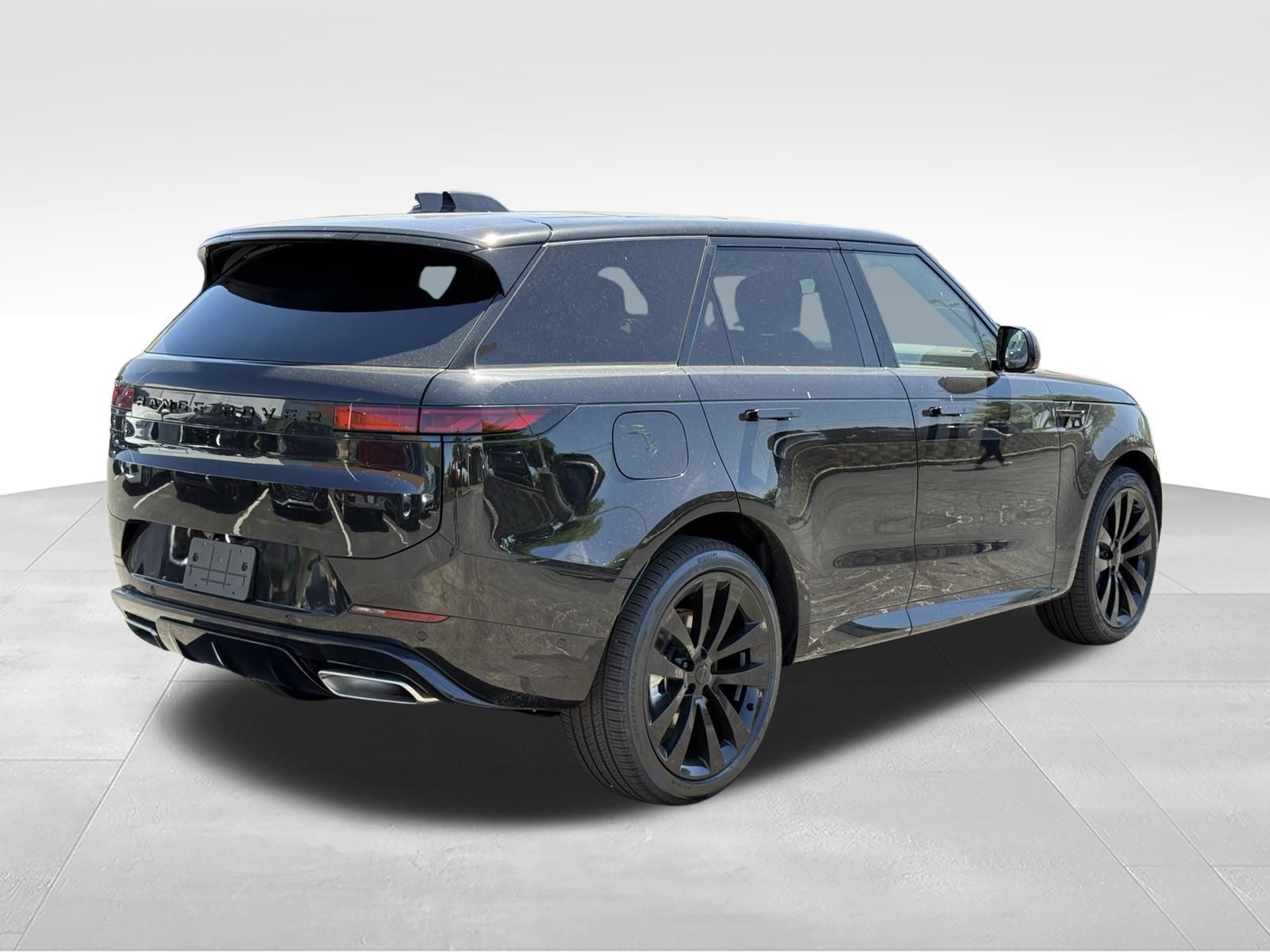 New 2026 Land Rover Range Rover Sport Dynamic SE AWD/4WD image 6