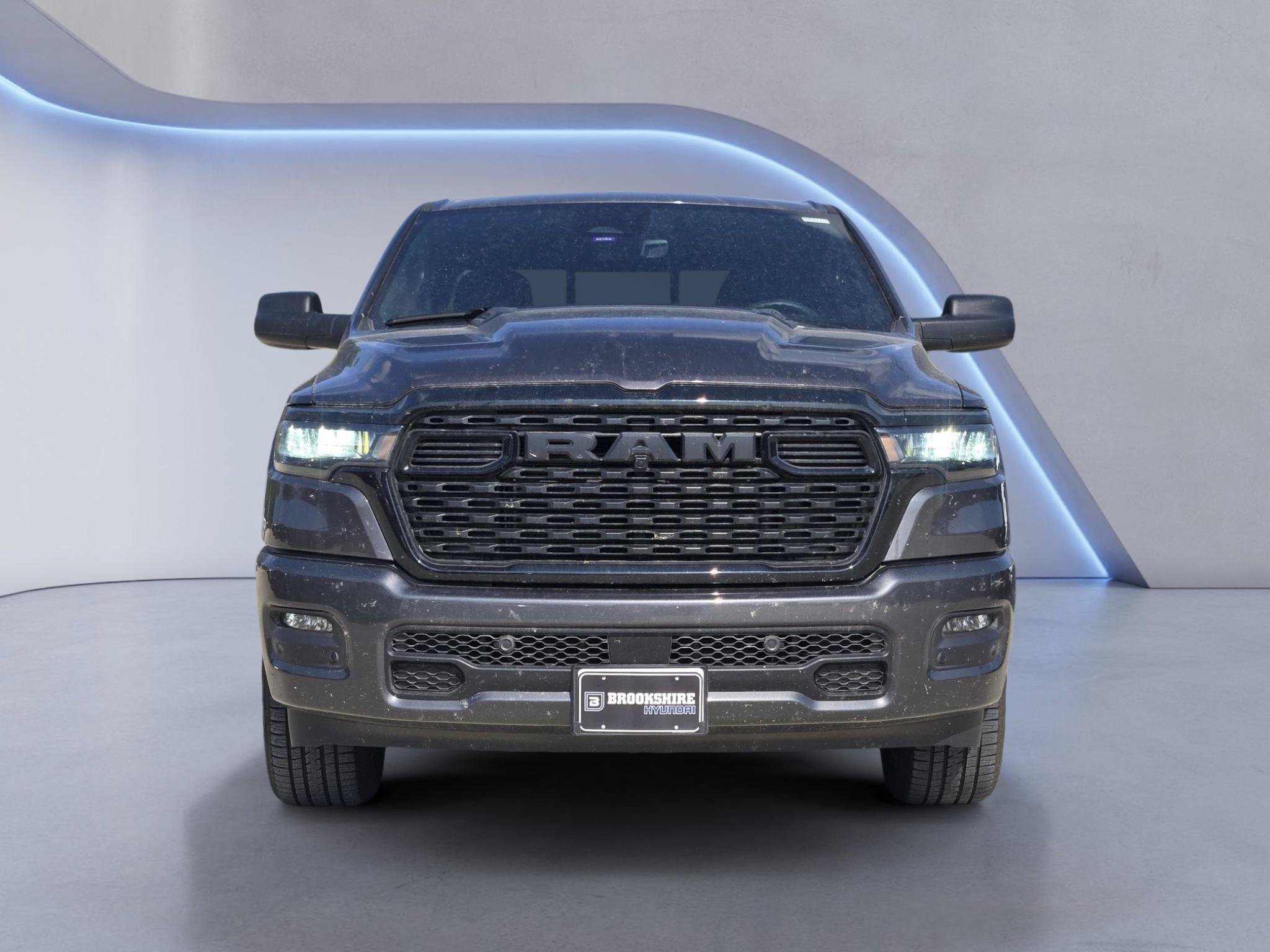 Used 2026 RAM 1500 Express AWD/4WD image 2