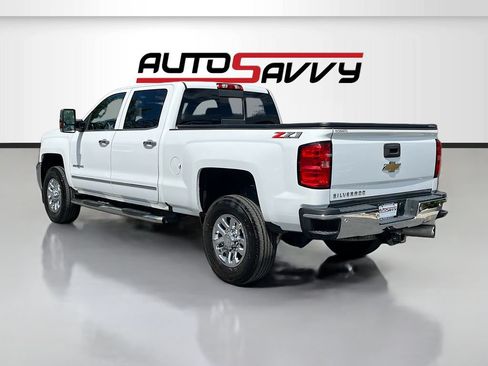 Used 2019 Chevrolet Silverado 2500 LTZ w/ Duramax Plus Package AWD/4WD image 5
