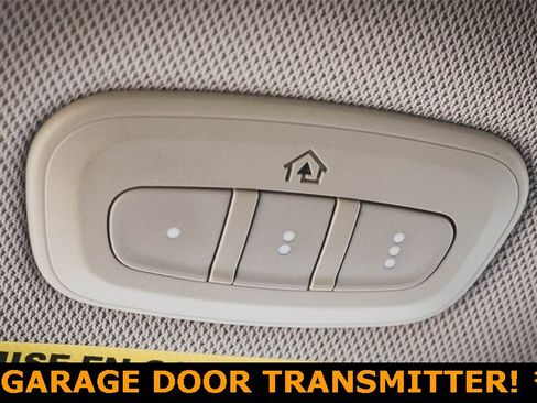 Used 2019 Chrysler Pacifica Touring-L w/ Advanced Safetytec Group image 9