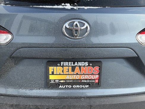 Used 2024 Toyota Corolla Cross LE image 11