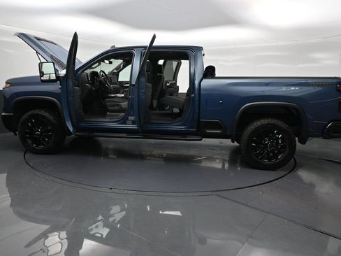 Used 2026 Chevrolet Silverado 2500 LT w/ Trail Boss Package AWD/4WD image 34