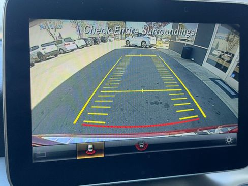 Used 2019 Mercedes-Benz GLA 250 4MATIC image 17