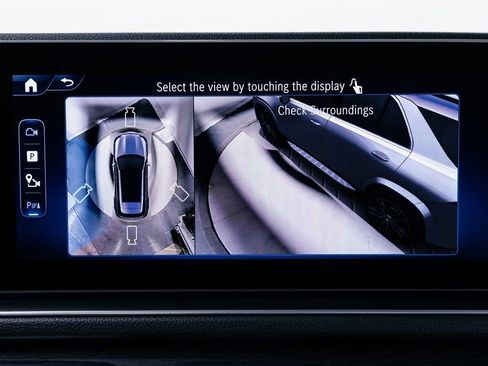 Used 2025 Mercedes-Benz GLE 450e 4MATIC w/ AMG Line Exterior image 24