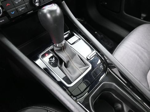 Used 2022 Jeep Compass Limited w/ Sun and Sound Group AWD/4WD image 20