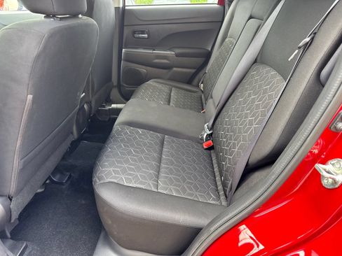 Used 2024 Mitsubishi Outlander Sport ES AWD/4WD image 20