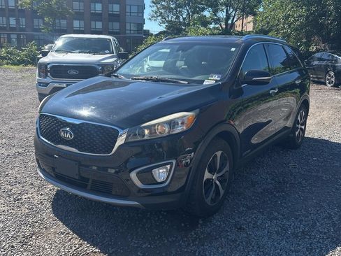 Used 2018 Kia Sorento EX w/ EX Advanced Touring Package AWD/4WD image 2