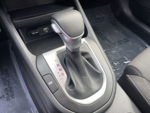 Used 2024 Kia Forte LXS image 21