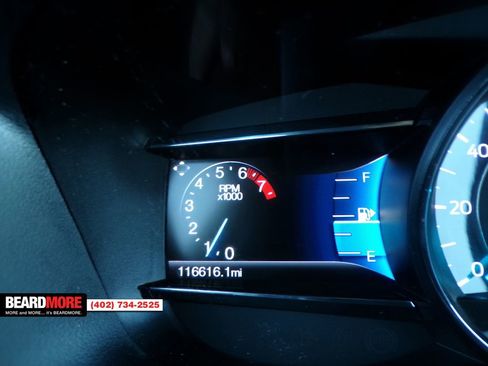 Used 2016 Ford Explorer XLT w/ Equipment Group 201A image 30