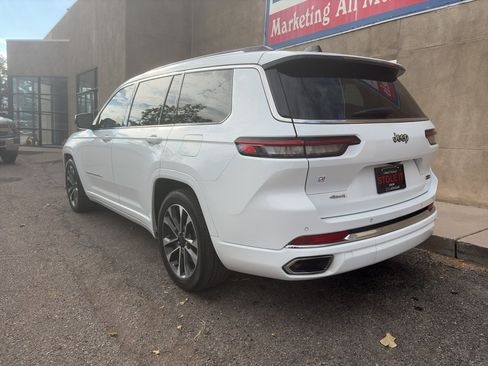 Used 2023 Jeep Grand Cherokee L Overland AWD/4WD image 8