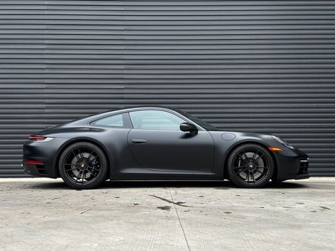 Certified 2022 Porsche 911 Carrera 4 GTS image 8