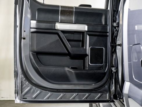 Used 2021 Ford F250 Lariat w/ Lariat Ultimate Package image 35