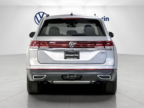 New 2026 Volkswagen Atlas SE image 4