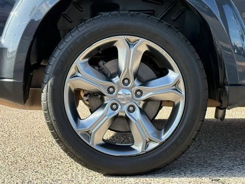 Used 2017 Dodge Journey Crossroad image 25
