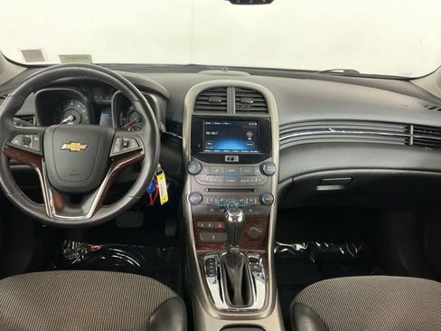 Used 2013 Chevrolet Malibu LT FWD image 19