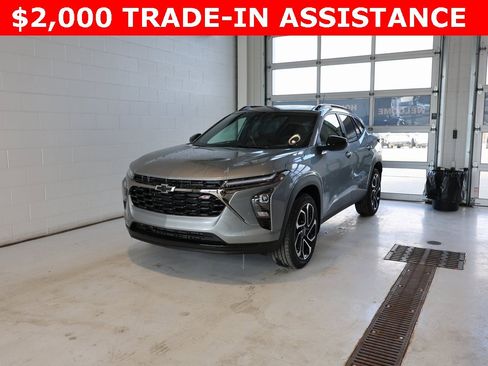 New 2026 Chevrolet Trax RS w/ Sunroof Package image 6