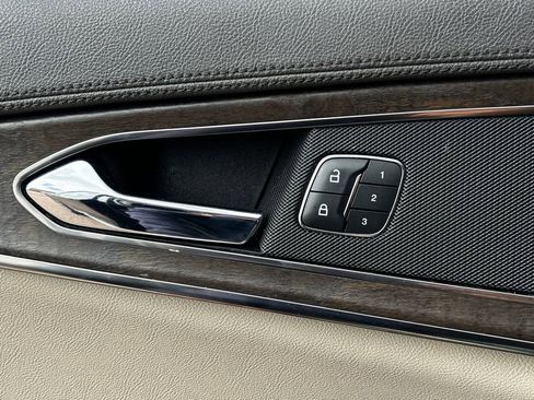 Used 2019 Lincoln Nautilus Reserve image 28