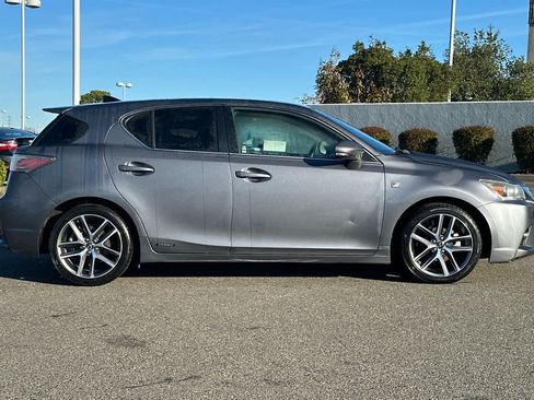 Used 2015 Lexus CT 200h w/ F Sport w/Nuluxe Interior image 6