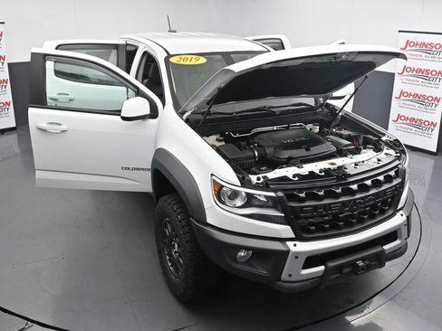 Used 2019 Chevrolet Colorado ZR2 w/ Colorado ZR2 Bison Edition AWD/4WD image 39