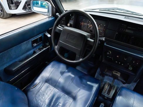 Used 1990 Volvo 240 DL image 10