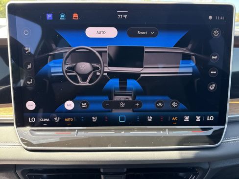 New 2026 Volkswagen Tiguan SEL R-Line AWD/4WD image 25