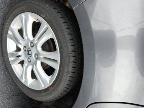 Used 2011 Honda Fit Sport image 9