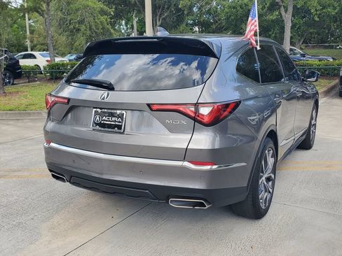 Used 2024 Acura RDX SH-AWD image 7