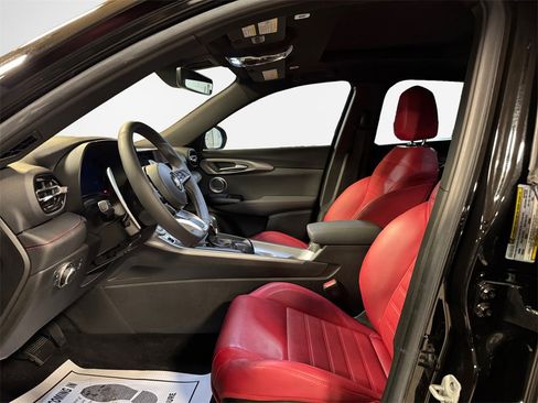 Used 2024 Dodge Hornet R/T Plus w/ R/T Blacktop Package image 12