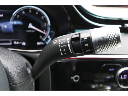 Used 2025 Genesis GV70 2.5T Sport Prestige w/ Sport Prestige Package image 20