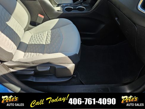 Used 2021 Chevrolet Equinox LT image 15