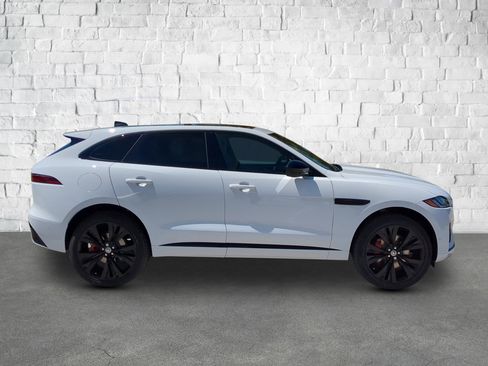 New 2026 Jaguar F-PACE R-Dynamic S image 4