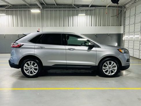 Used 2023 Ford Edge Titanium image 18