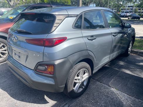 Used 2019 Hyundai Kona SE image 3