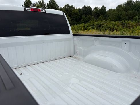 Used 2023 RAM 1500 Big Horn AWD/4WD image 44