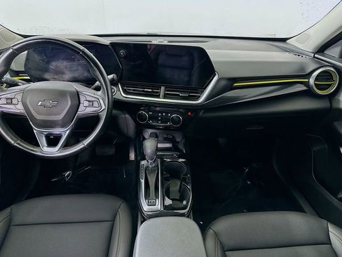 Used 2024 Chevrolet Trax ACTIV w/ Sunroof Package image 18