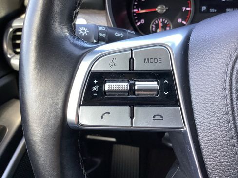 Used 2022 Kia Telluride EX w/ EX Premium Package image 19