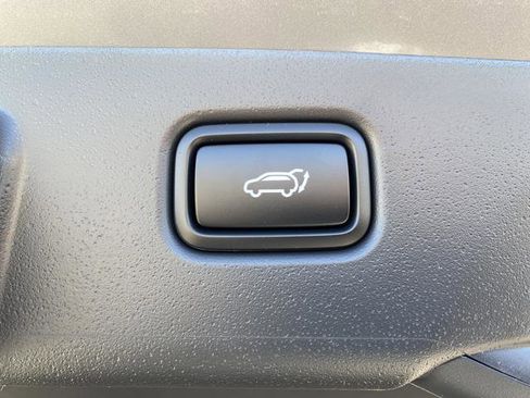 New 2026 Kia Niro EX FWD image 19