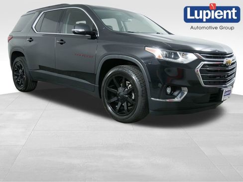Used 2019 Chevrolet Traverse LT w/ LT Premium Package AWD/4WD image 1