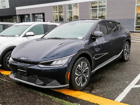 Certified 2024 Kia EV6 Light image 2