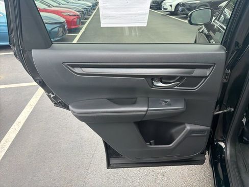 Used 2023 Honda CR-V EX image 18