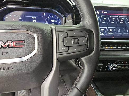 Used 2023 GMC Sierra 1500 SLT w/ SLT Premium Plus Package AWD/4WD image 28